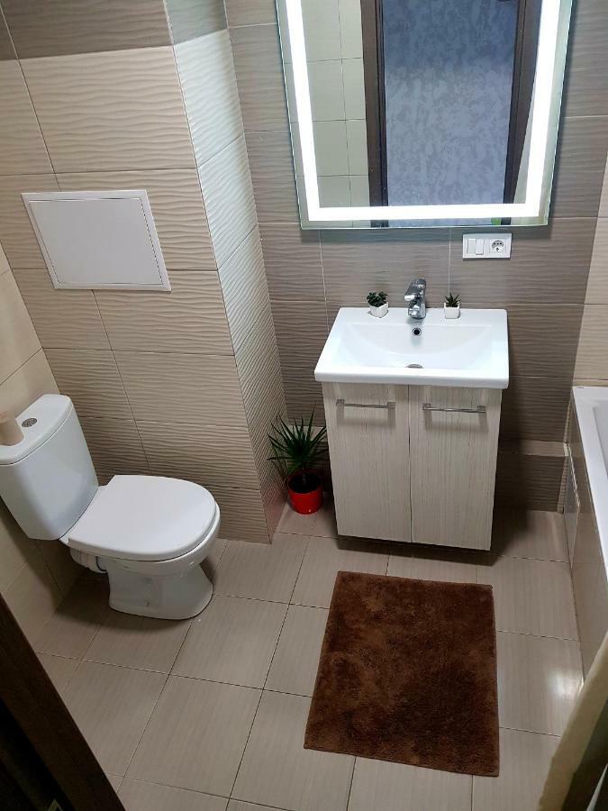 Стильные Аппартаменты На Новых Домах Kharkiv Eksteriør bilde