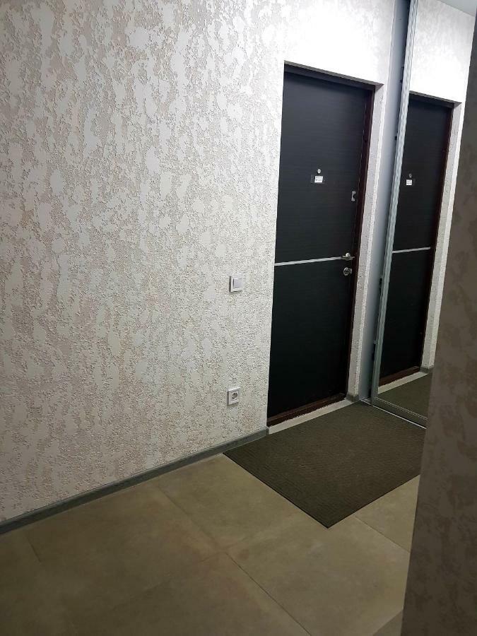 Стильные Аппартаменты На Новых Домах Kharkiv Eksteriør bilde